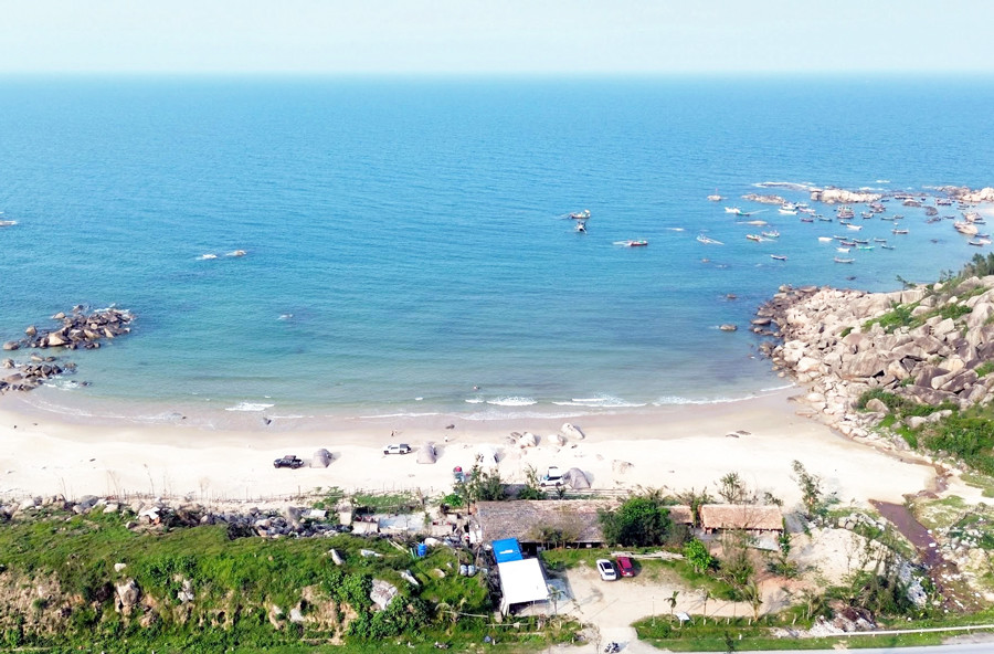 Biển Kỳ Xuân – “Thiên đường ngủ quên”
