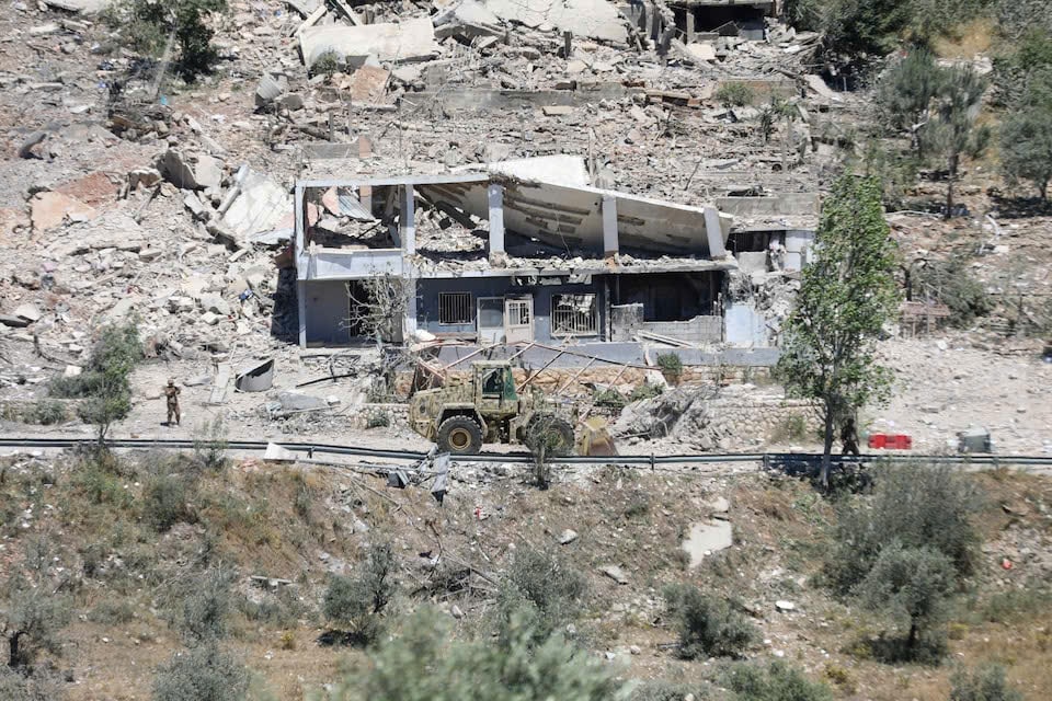 Hezbollah bác bỏ ngừng bắn, Israel tuyên bố duy trì hiện diện quân sự ở Lebanon